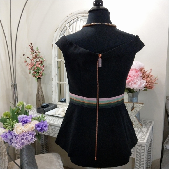 🍒NWT🍒 TED BAKER SWEETHEART PEPLUM TOP - Picture 2 of 6